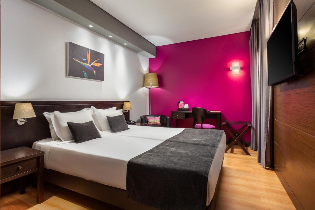 Twin Room,1248276712:JPEG