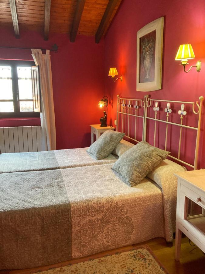 Double or Twin Room,1363532246:JPEG