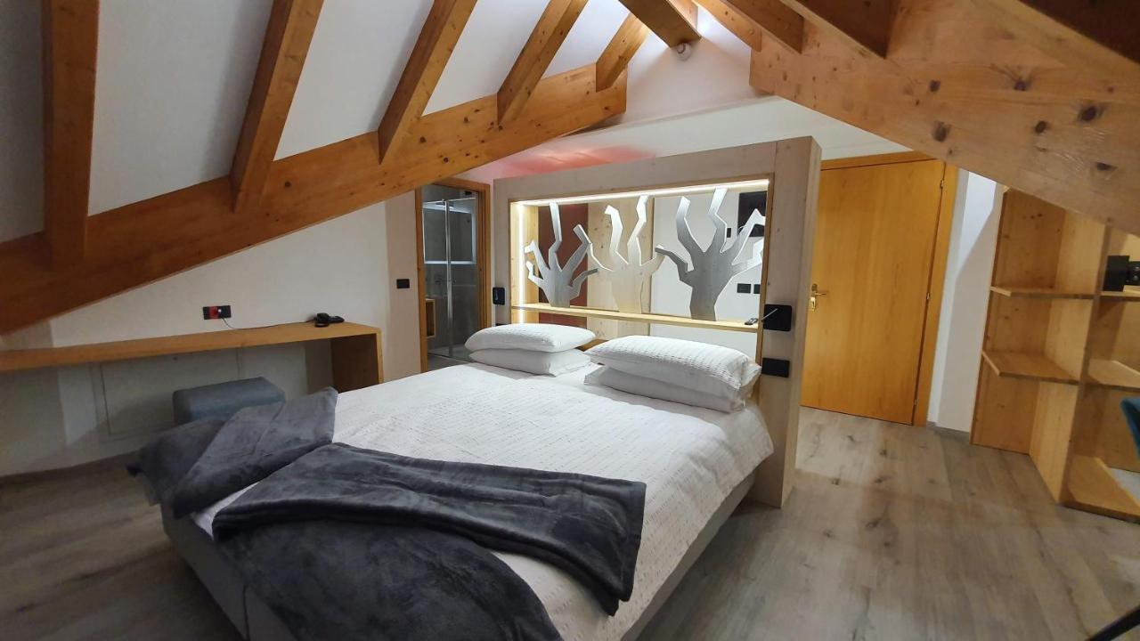 Deluxe Double Room,1248909124:JPEG