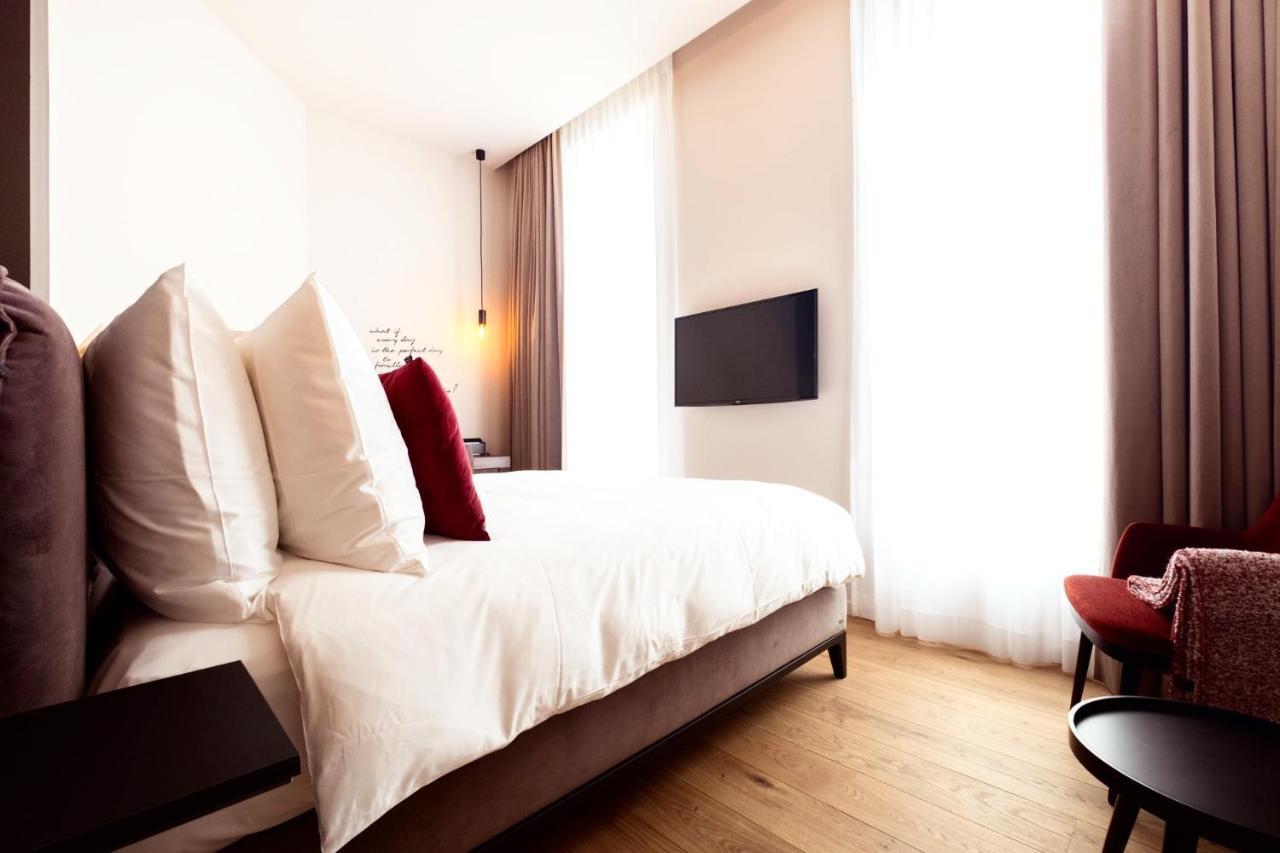 Superior Double Room with Rain Shower,1233917519:JPEG