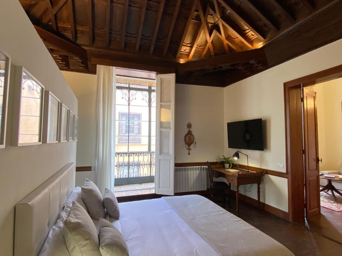 Two-Bedroom Suite,1249690396:JPEG