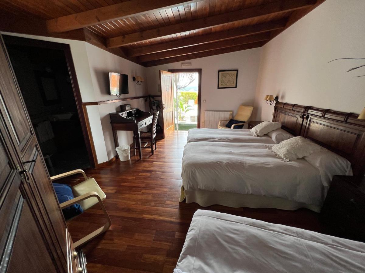 Triple Room,1251355981:JPEG