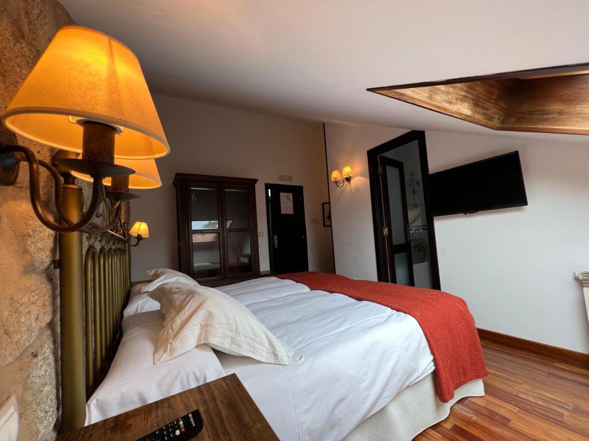 Standard Twin Room,1251625948:JPEG