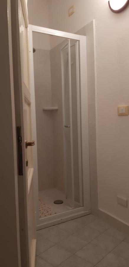 Economy Triple Room