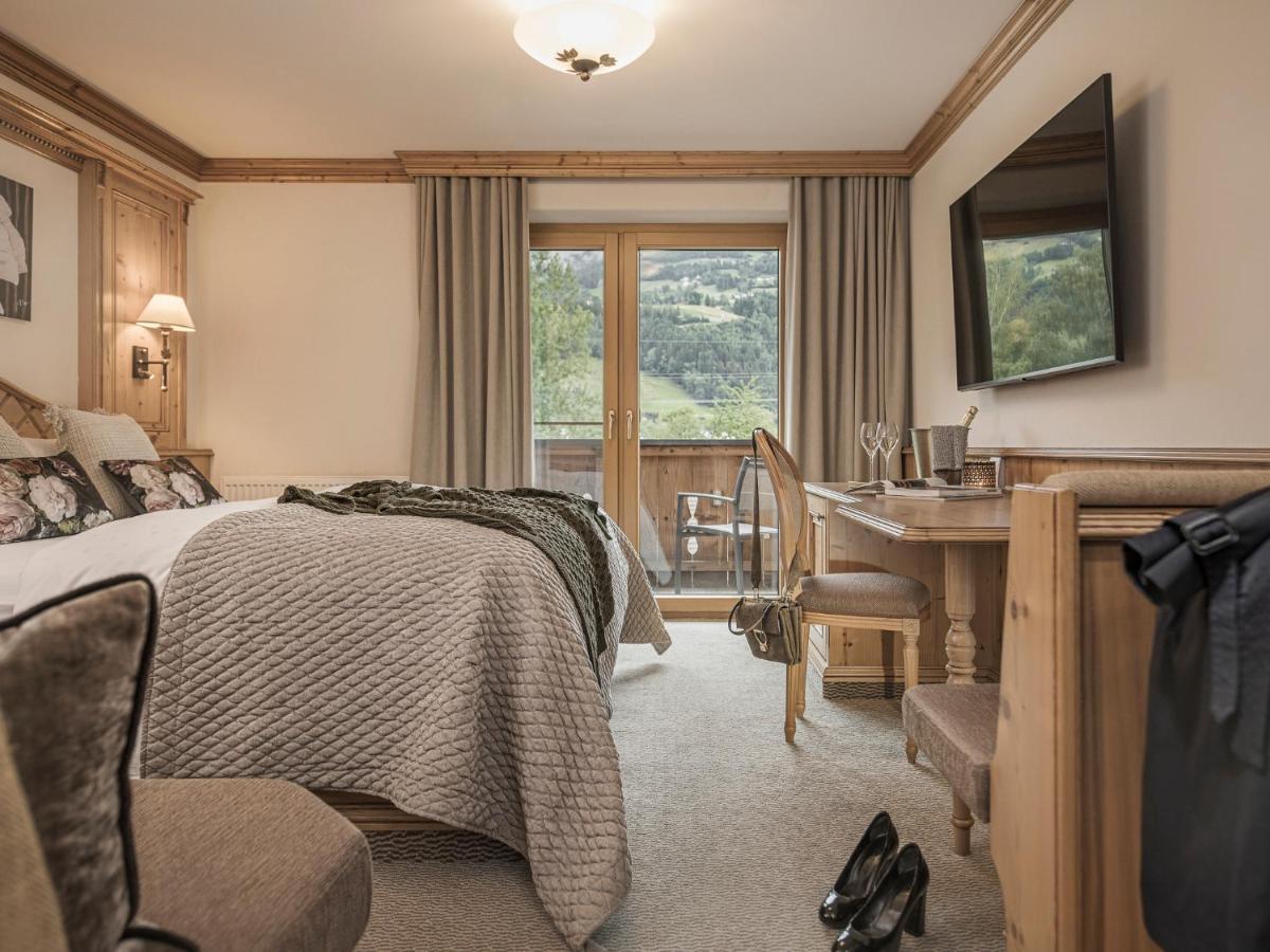 Double Room Mountain View