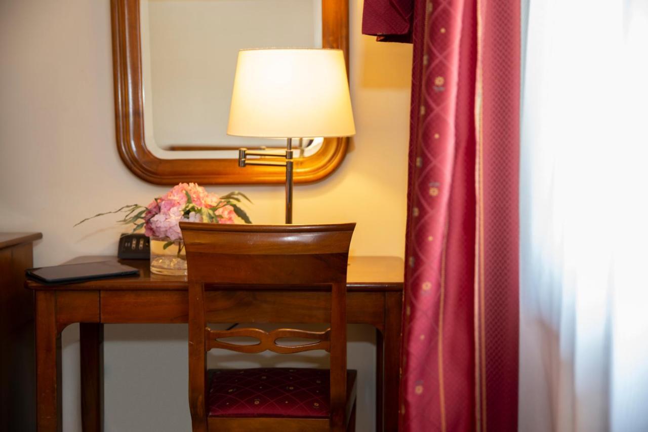 Double or Twin Room,1252019917:JPEG