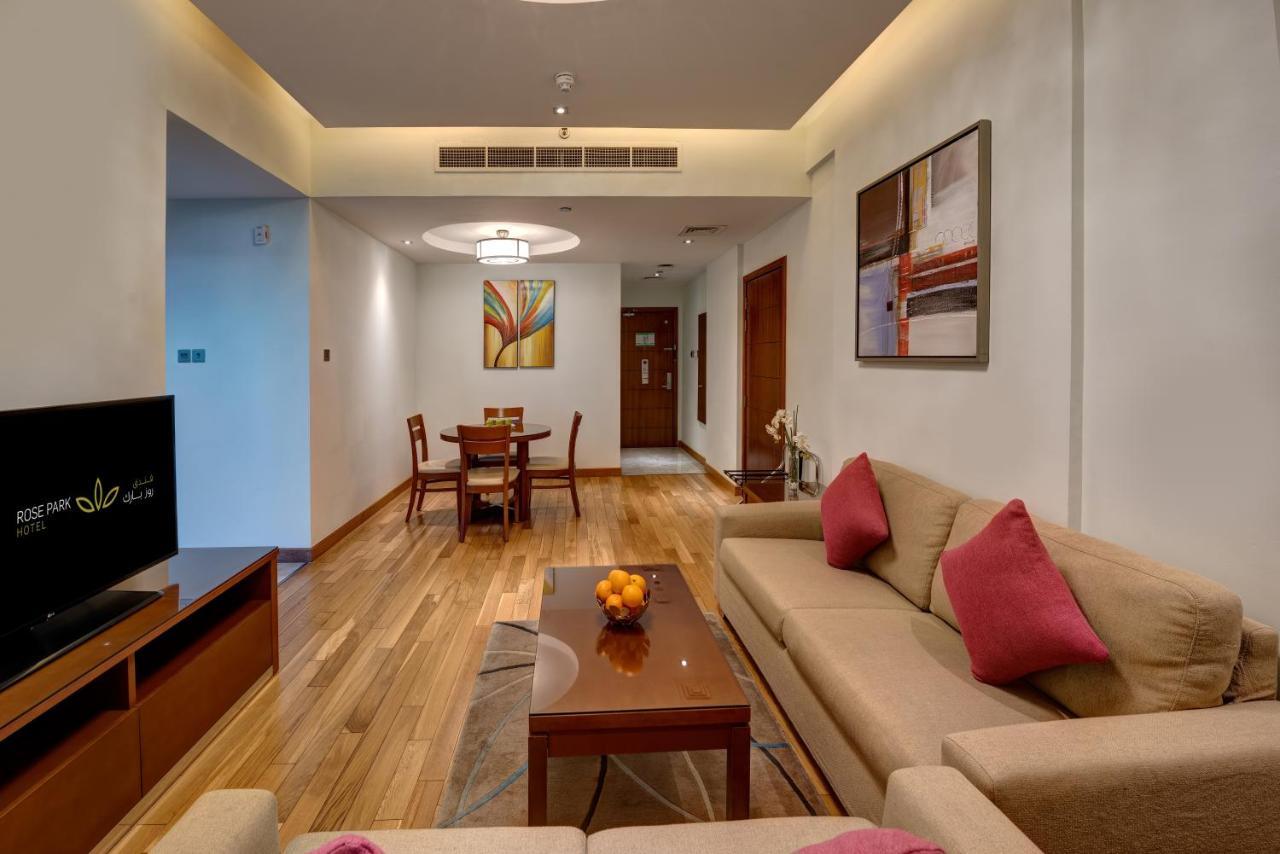 Deluxe One-Bedroom Suite