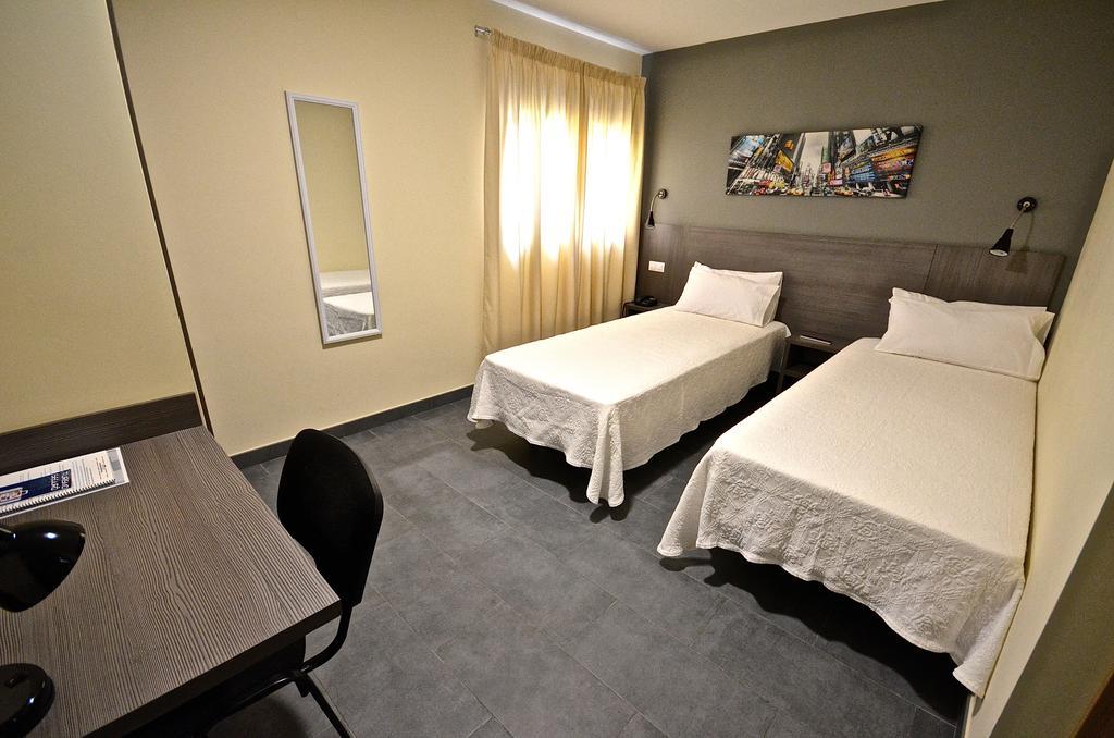 Twin Room,117497029:JPEG