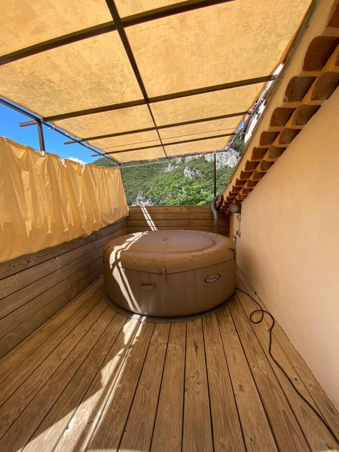 Double Room Terrace Private Hot Tub view Gorge de l'Ardeche,114384191:JPEG