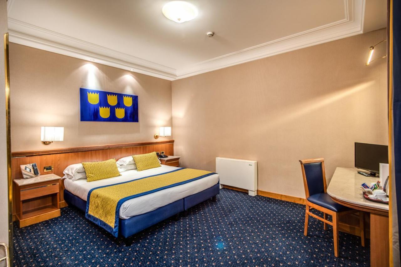 Triple Room,1433599387:JPEG