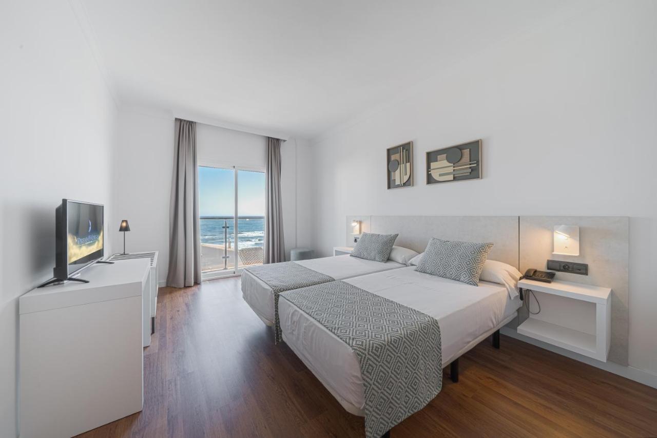 Twin Room Sea View
