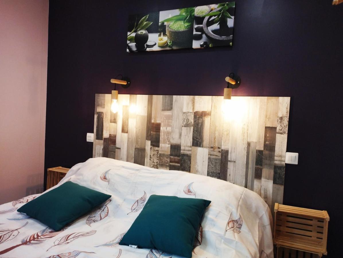 One-Bedroom House,1254555238:JPEG