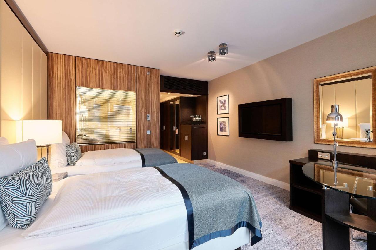 Standard Twin Room,1589117646:JPEG