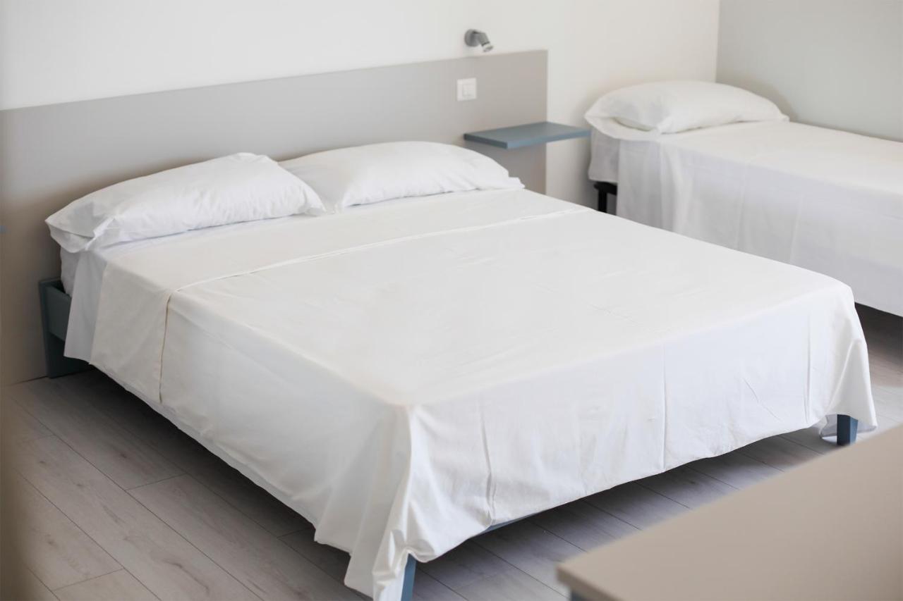 Triple Room,1255097014:JPEG