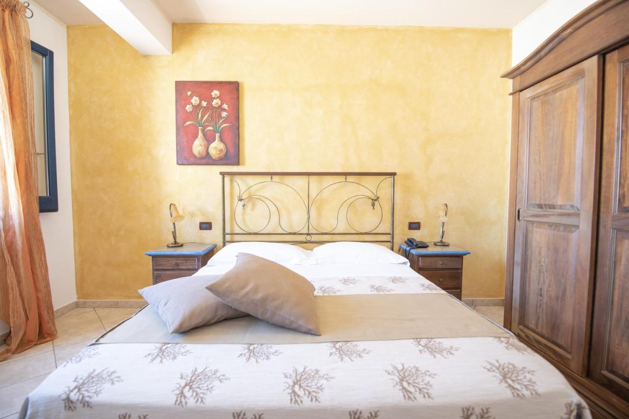 Standard Double Room,1552972039:JPEG