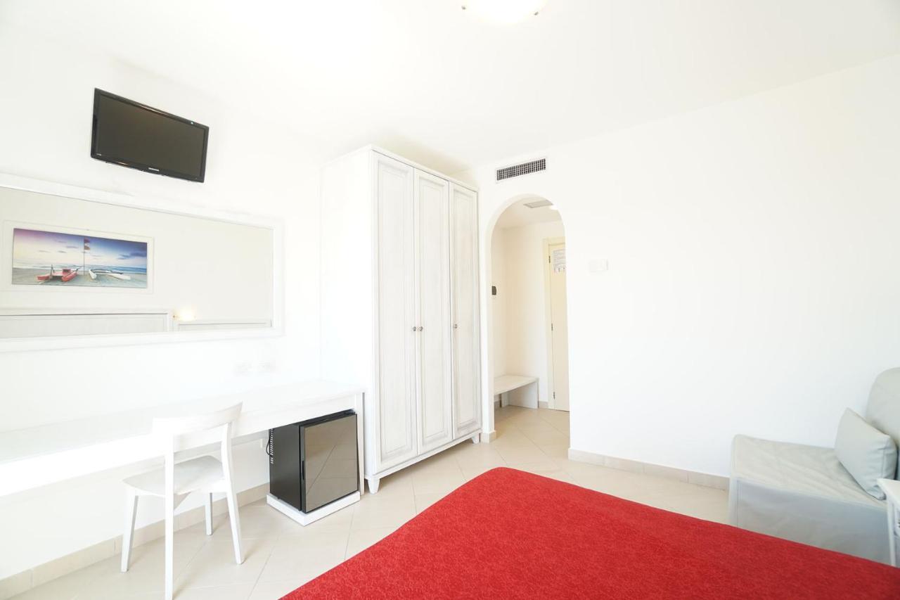 Double Room Balcony,1255909567:JPEG