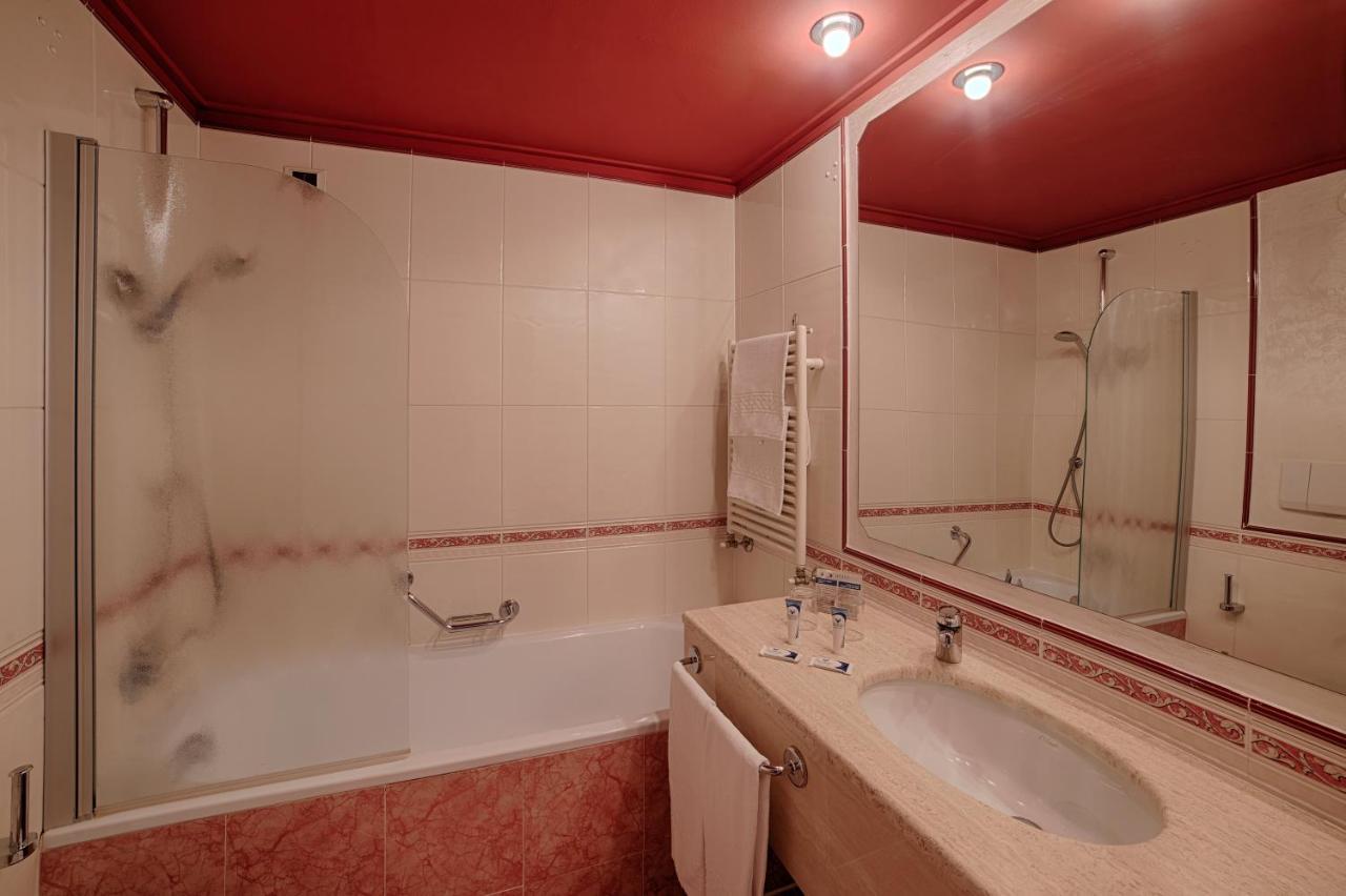 Premium Double Room or Twin Spa Access,1589119793:JPEG