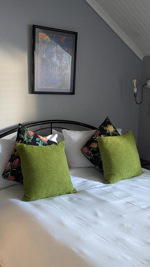 Deluxe Double or Twin Room,1255764880:JPEG