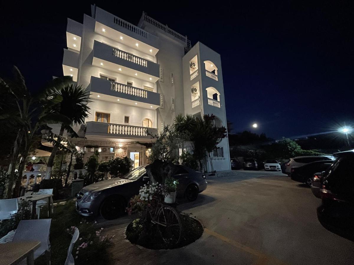 Two-Bedroom Apartment,1769933234:JPEG
