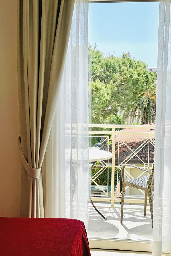 Triple Room Balcony,1257204331:JPEG