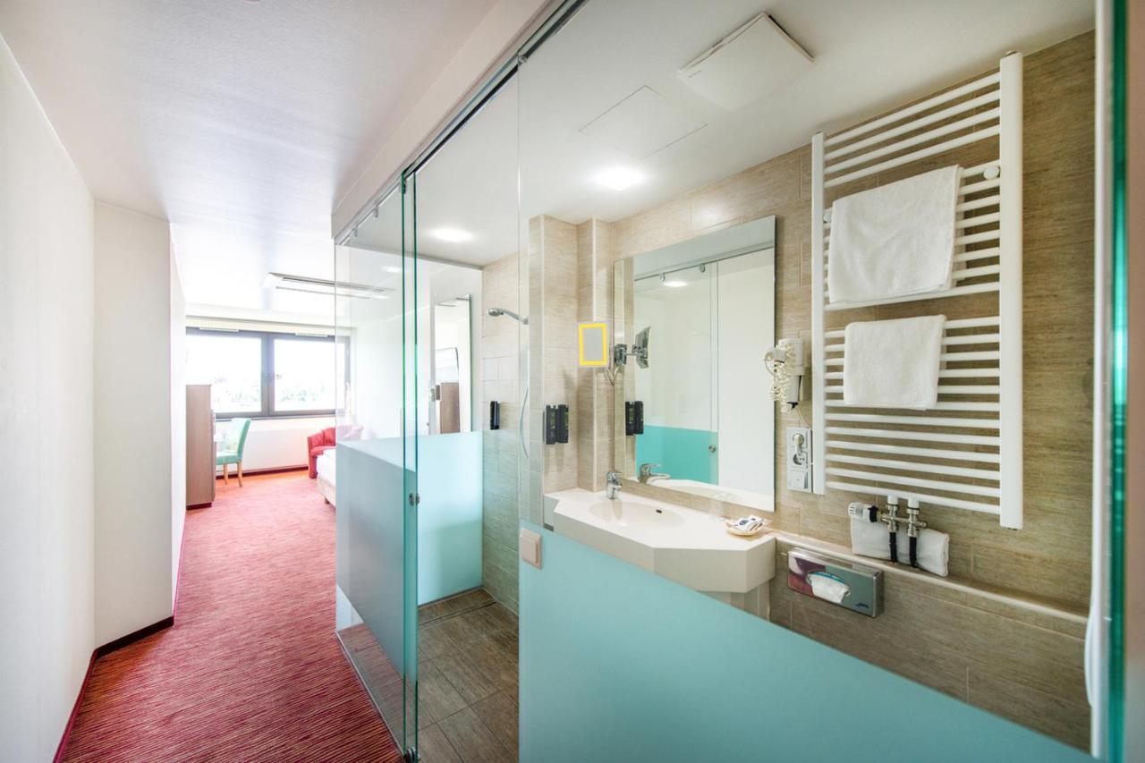 Superior Single Room River View
