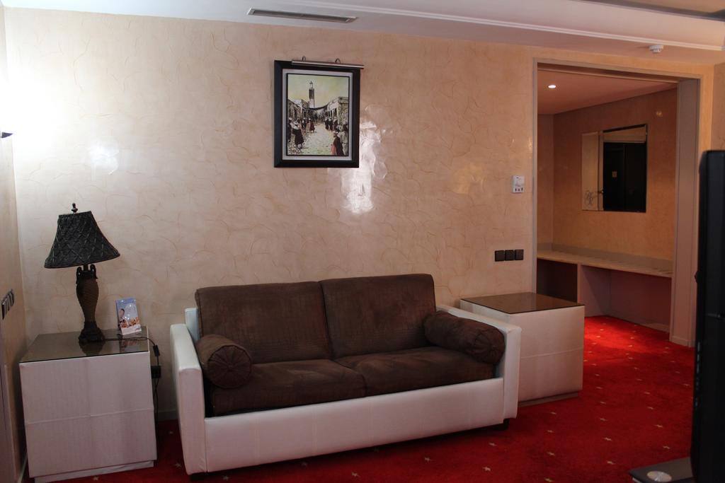 Senior Suite