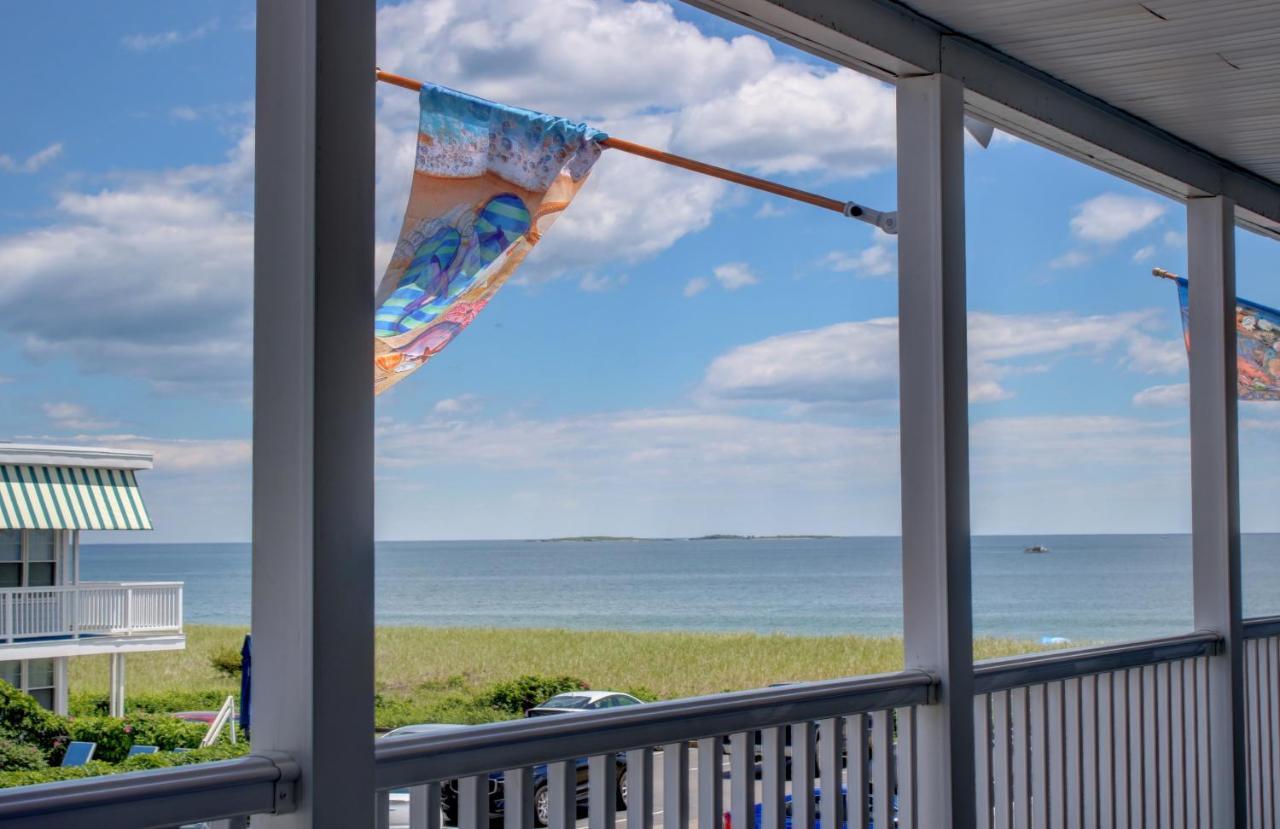 Ocean View Deluxe 2 Queens 1st or 2nd floor