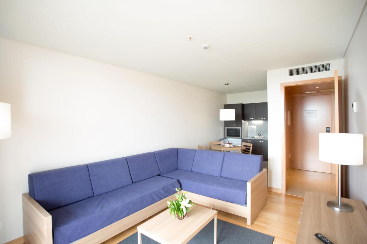 One-Bedroom Apartment,1258496527:JPEG