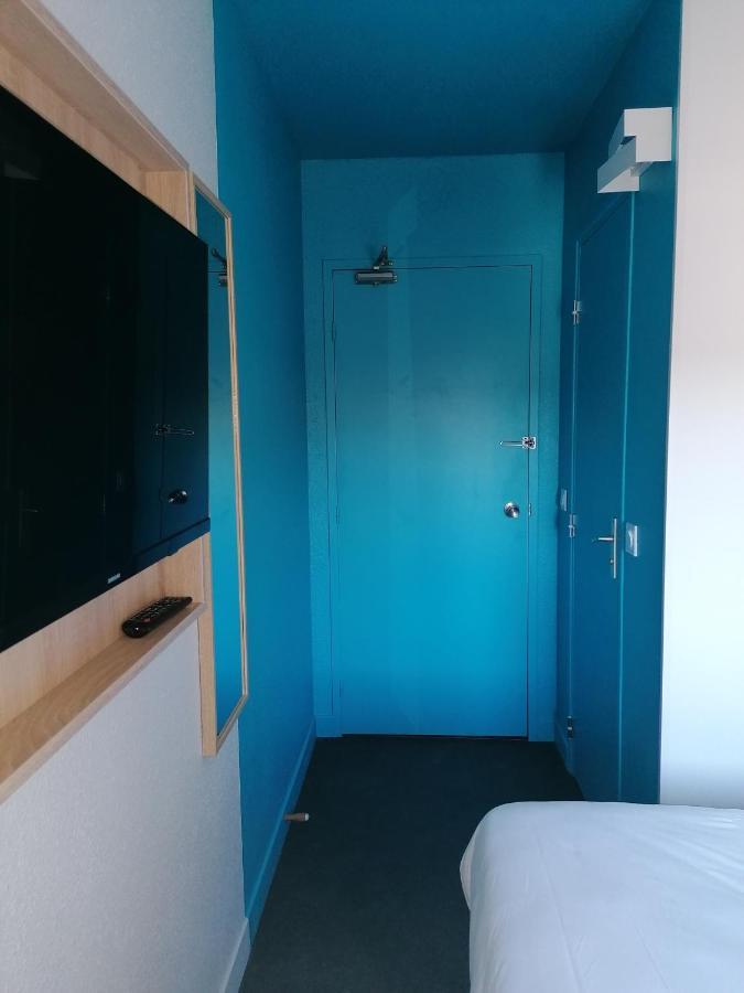 2 Single Beds,1258986574:JPEG