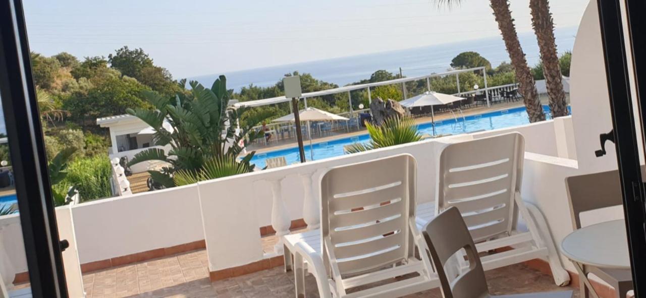 Deluxe Double Room Pool View Sea View