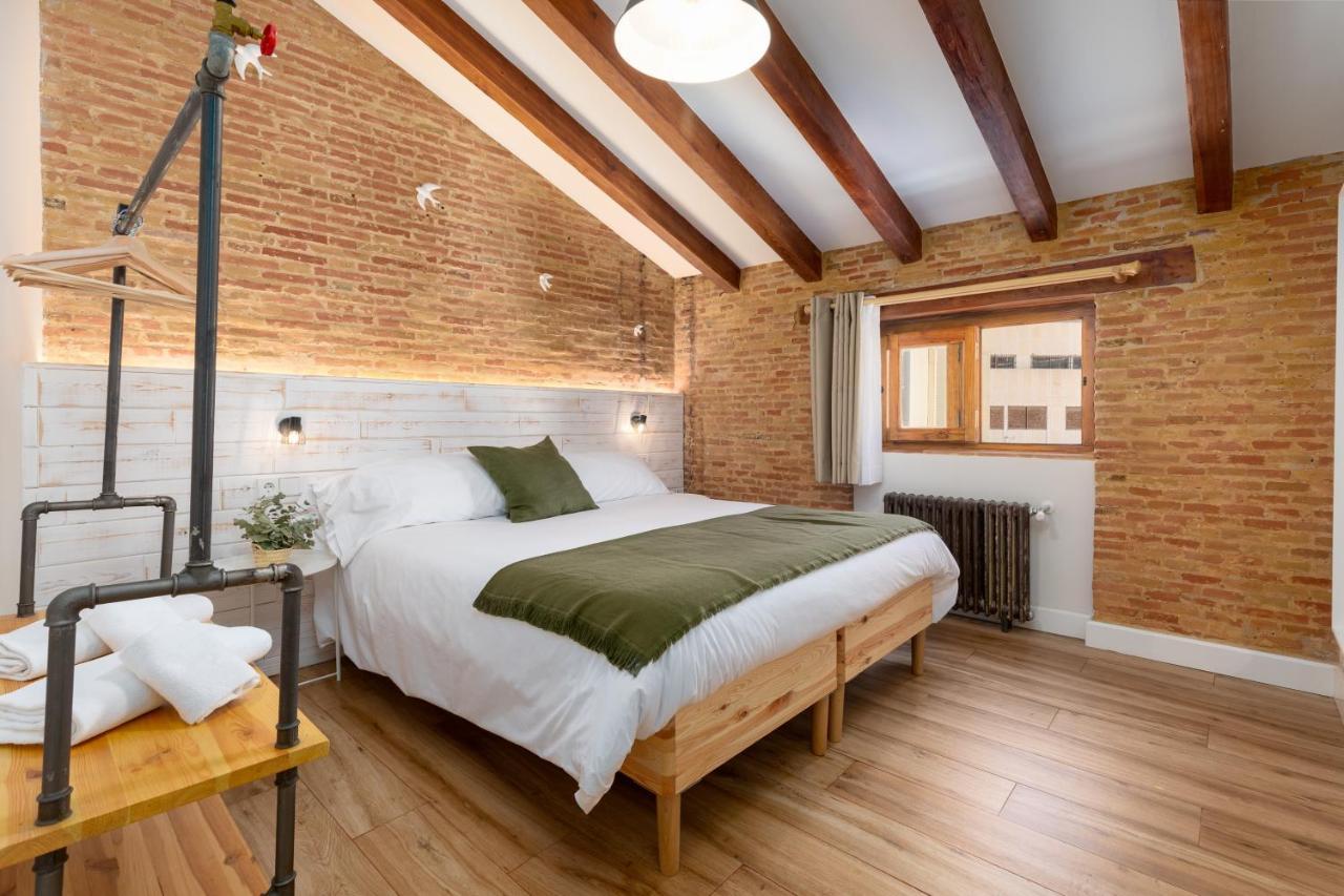 Double Room Attic 4º Floor without Elevator