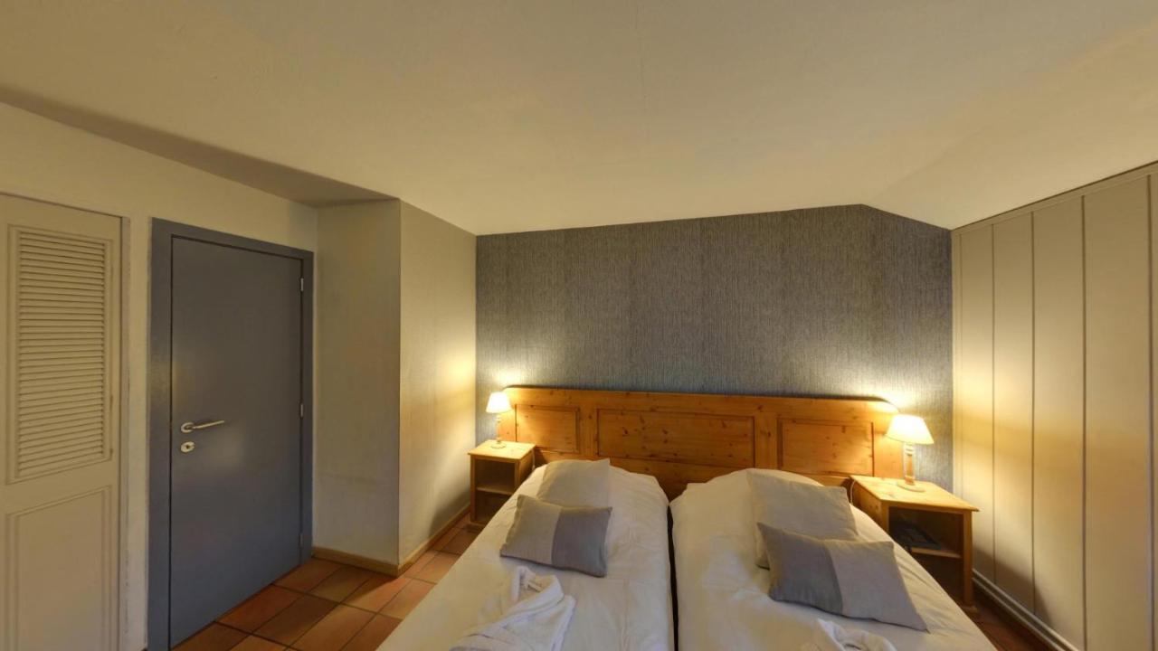 Twin Room Main Building