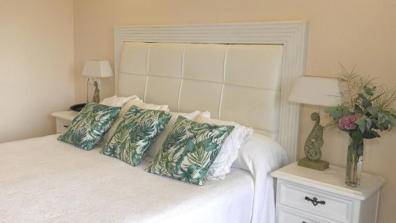 Deluxe Double or Twin Room Sea View,1260333514:JPEG