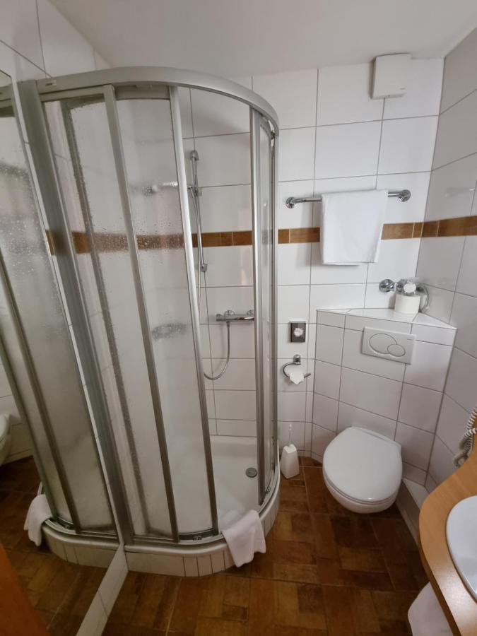 Single Room,1260375919:JPEG