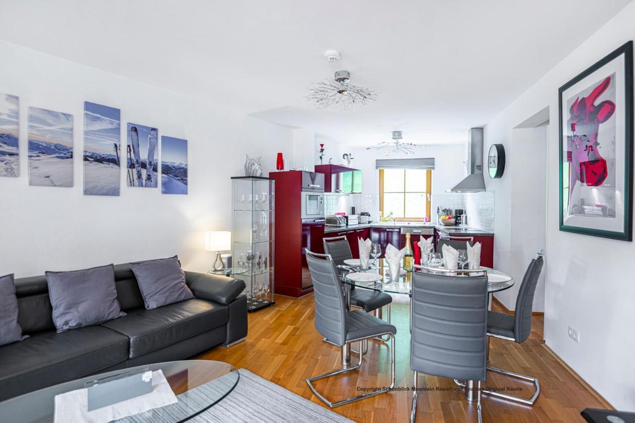 Two-Bedroom Apartment Sofa Bed