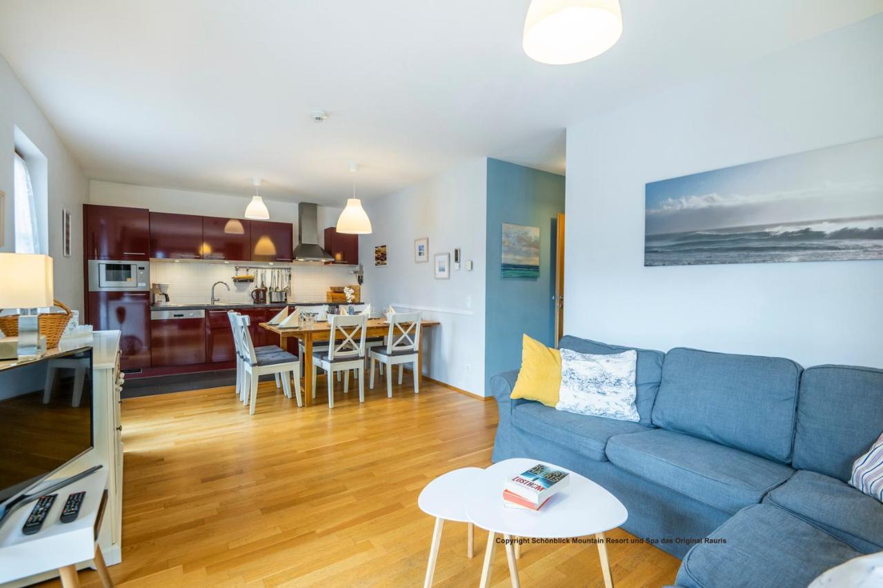 Two-Bedroom Apartment Sofa Bed
