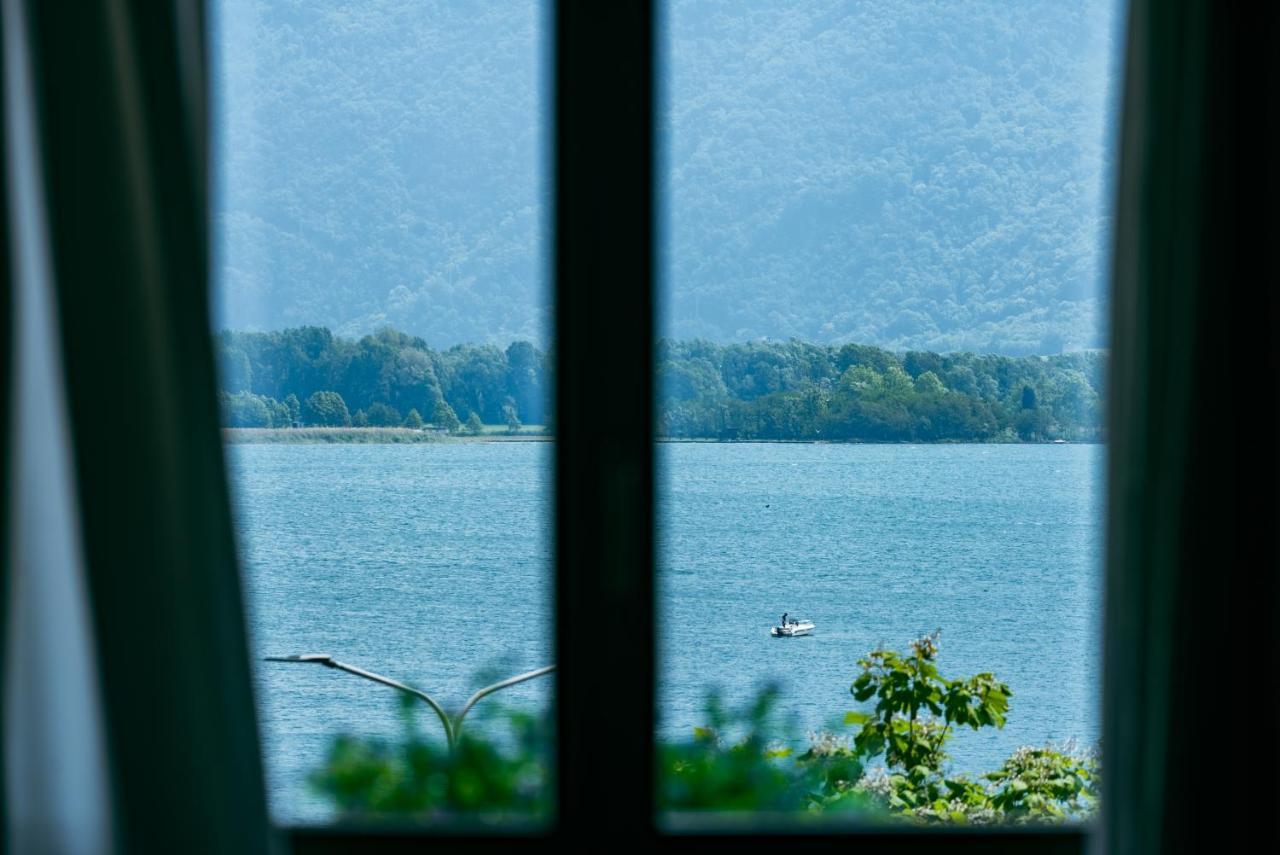 Double Room Lake View