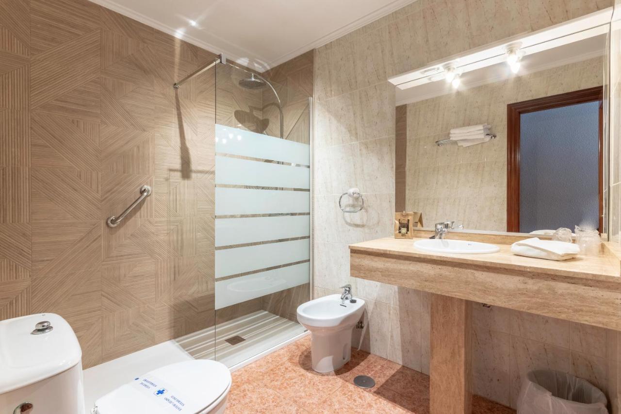 Double Room,1668051367:JPEG