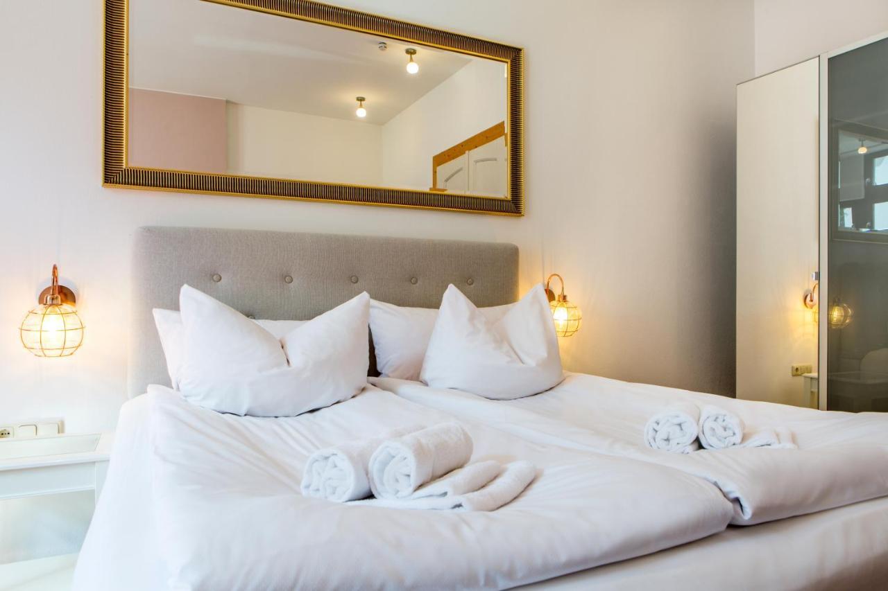 Triple Room,1262816803:JPEG