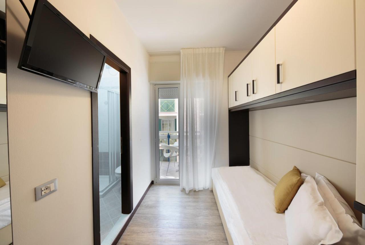 Small Single Room
