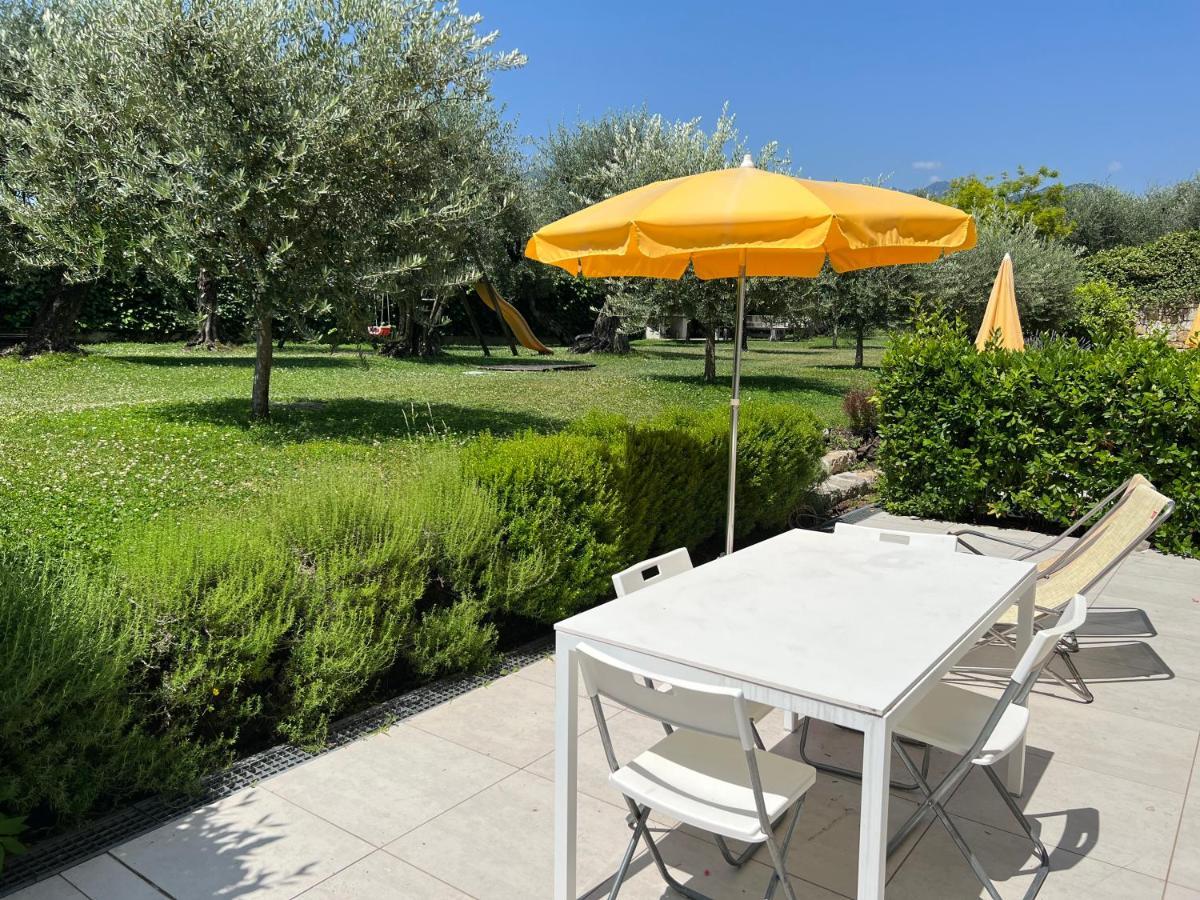 Two-Bedroom Apartment direct access to the garden