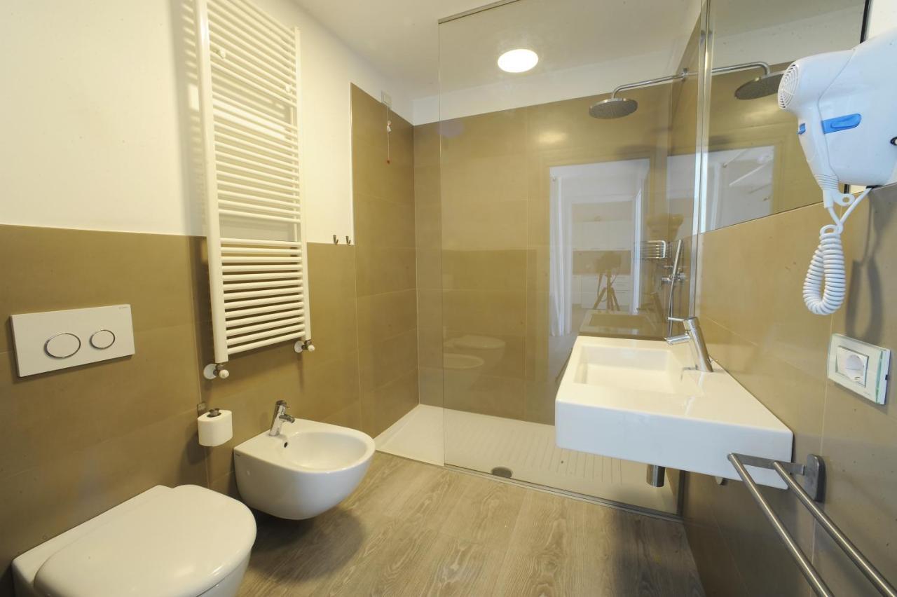 Two-Bedroom Apartment direct access to the garden