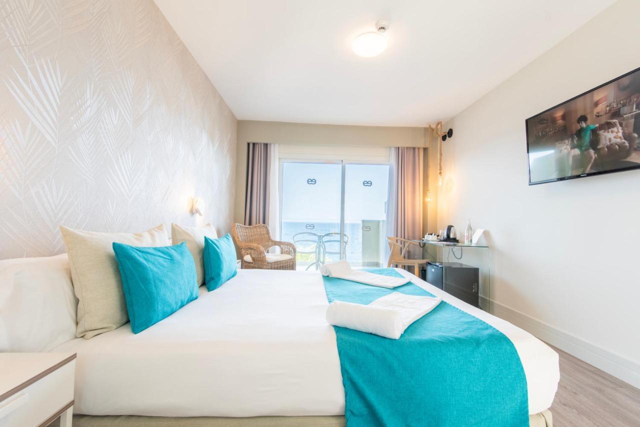 Double or Twin Room Sea View,1272403852:JPEG