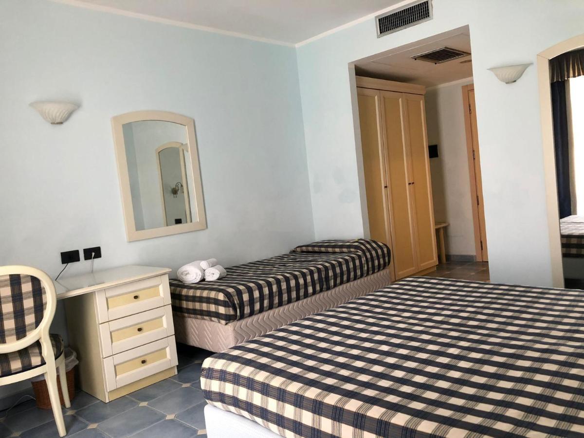 Classic Triple Room,1657137006:JPEG