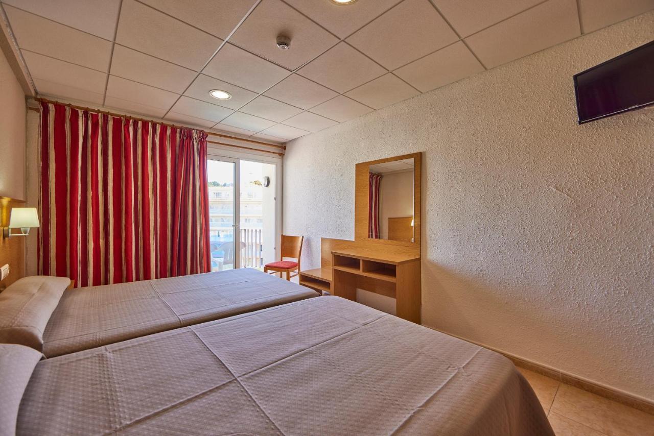 Double or Twin Room Pool View