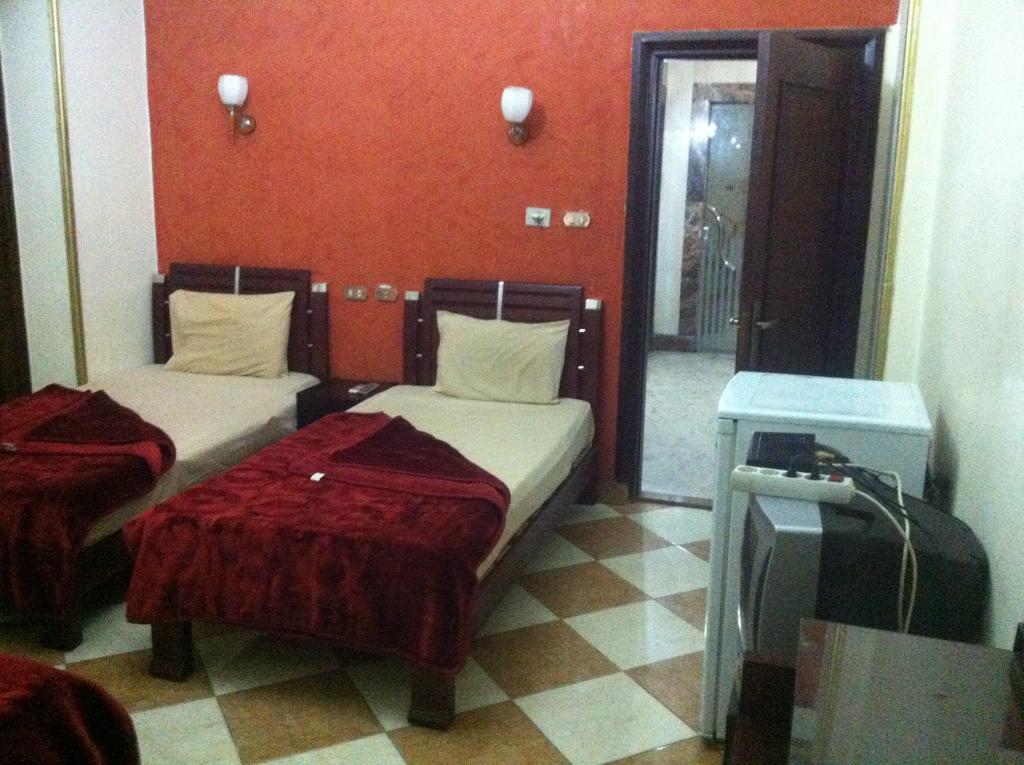 Triple Family Room with Garden View,126438933:JPEG