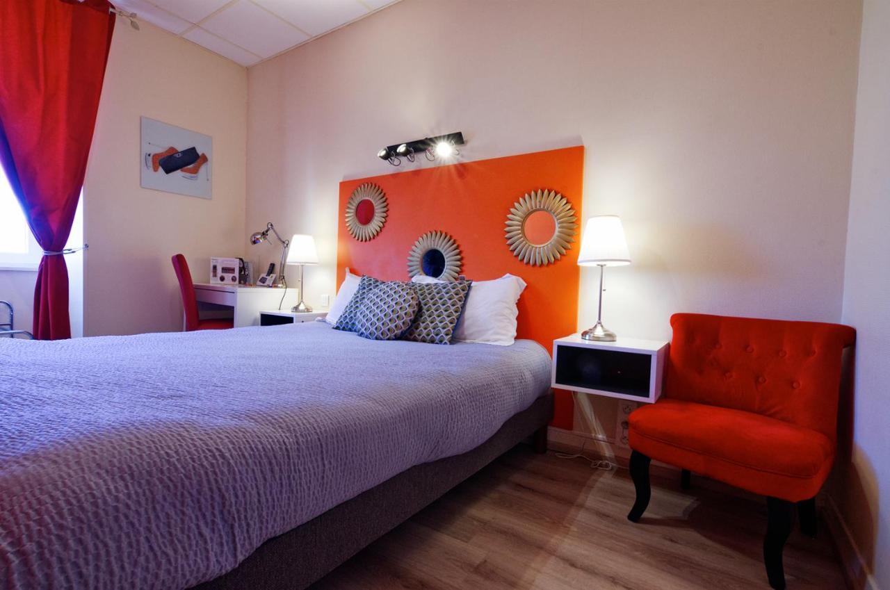 Double Room,1345503017:JPEG