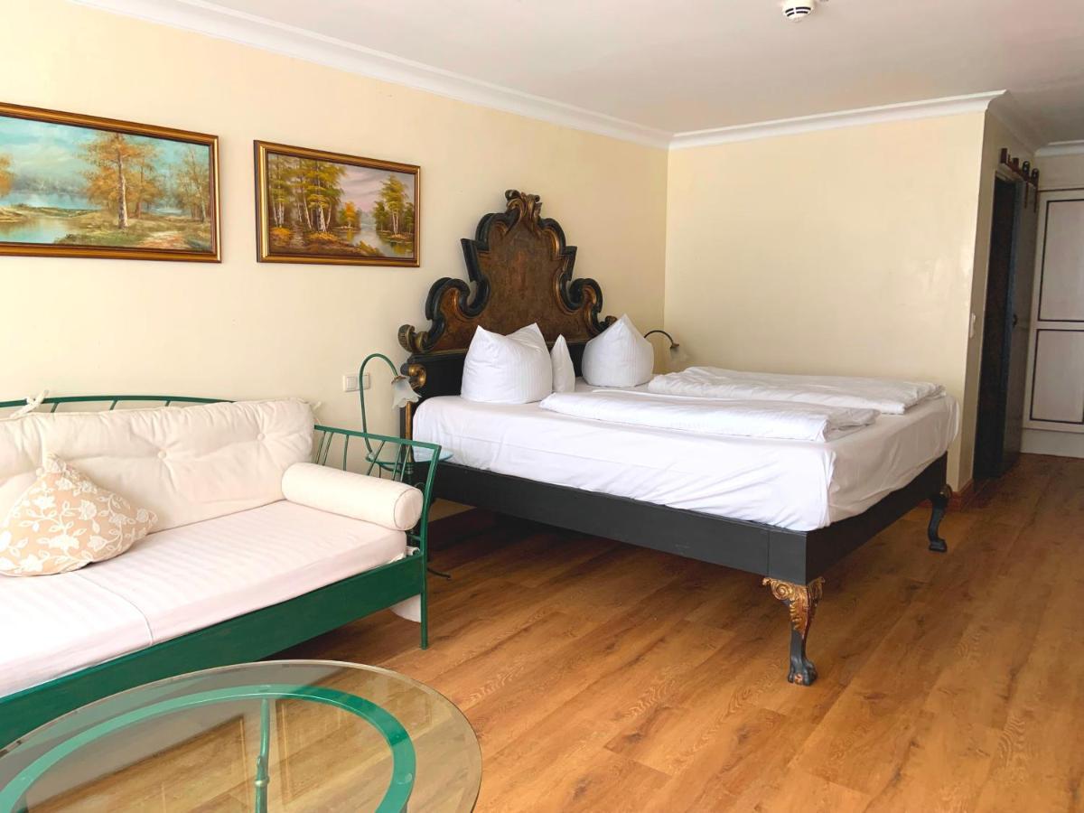Italian Country-Style Double Room