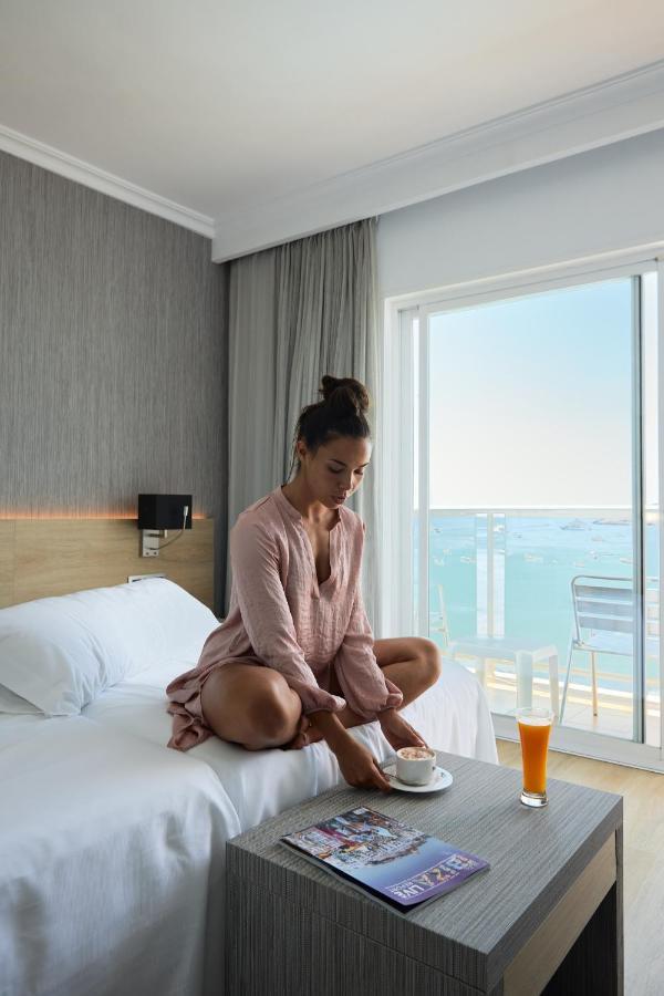 Twin Room Sea View