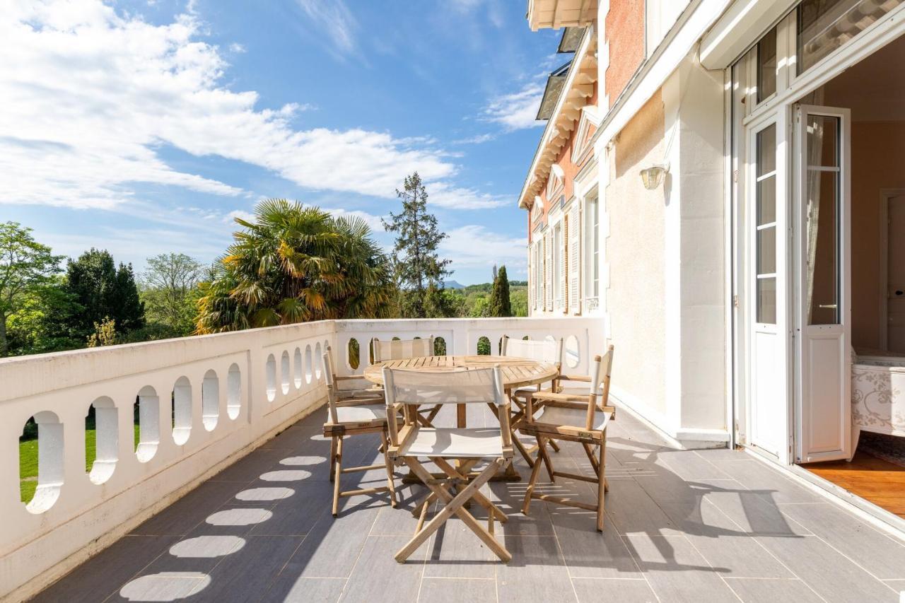 Apartment Terrace,1262728822:JPEG